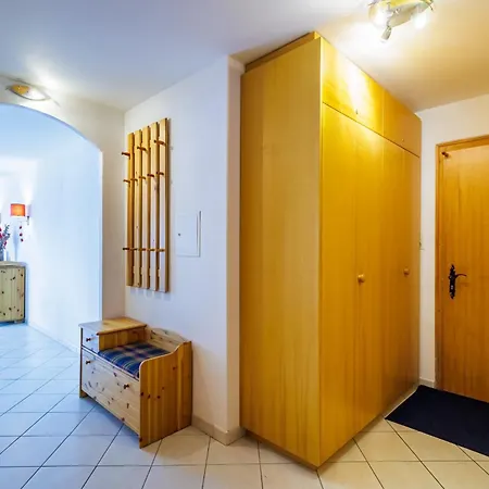 Les Platanes I1 - 6 Pers - Centre Station شقة نينداز